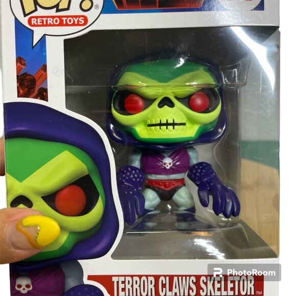 Funko Pop Retro Toys Masters of the Universe Terror Claws Skeletor #39 - Picture 5 of 7